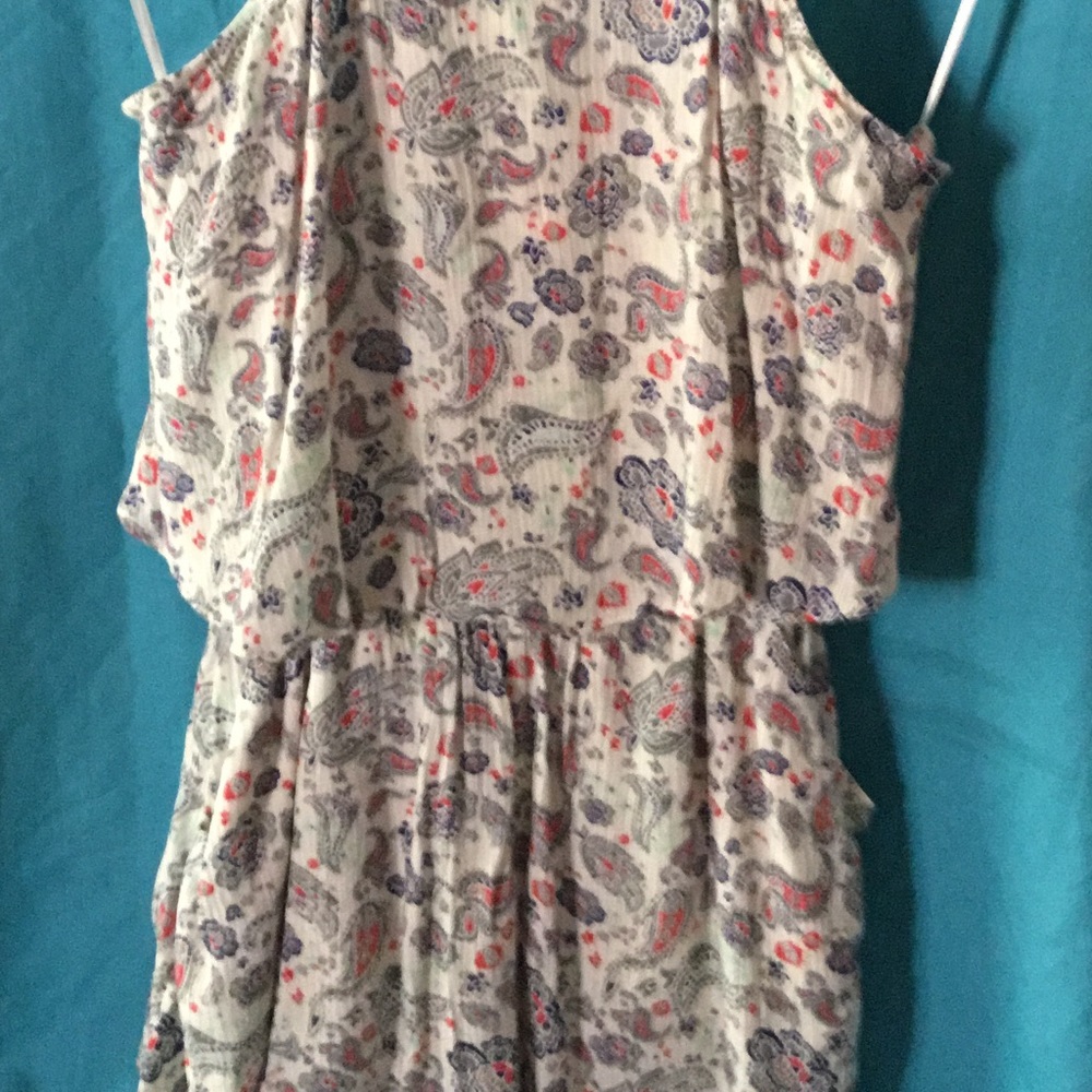 Romper - Picture 3 of 4